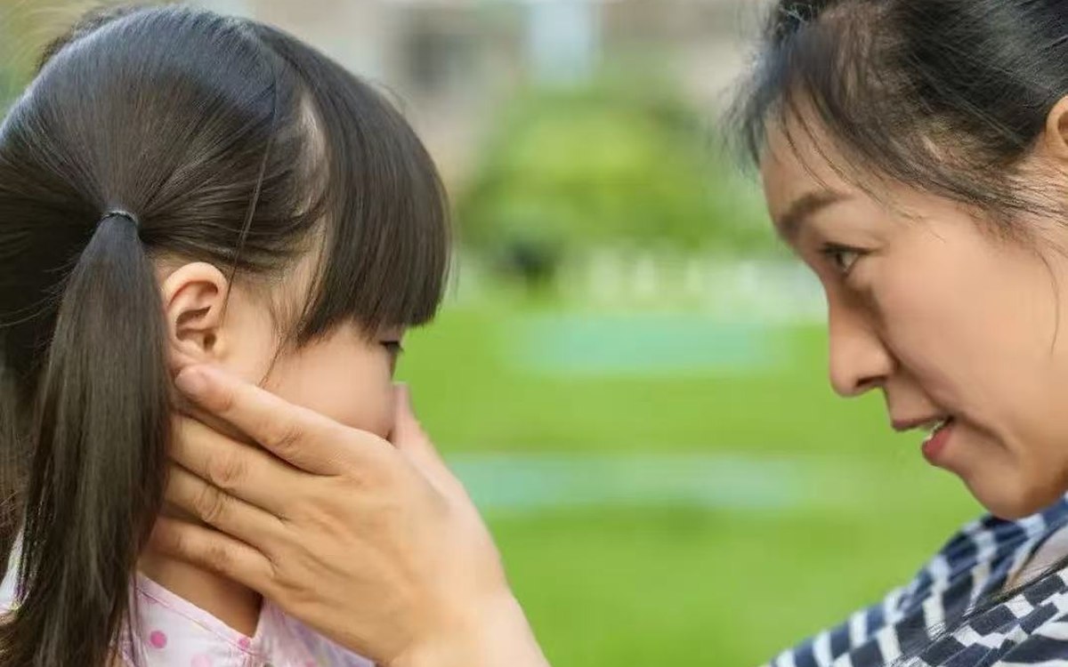 幼儿情绪安抚方法：先共情再引导